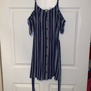 Off the shoulder Stripped dress